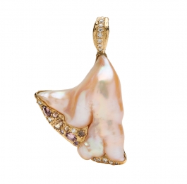 Peach Pearl & Sapphire Pendant with Diamonds