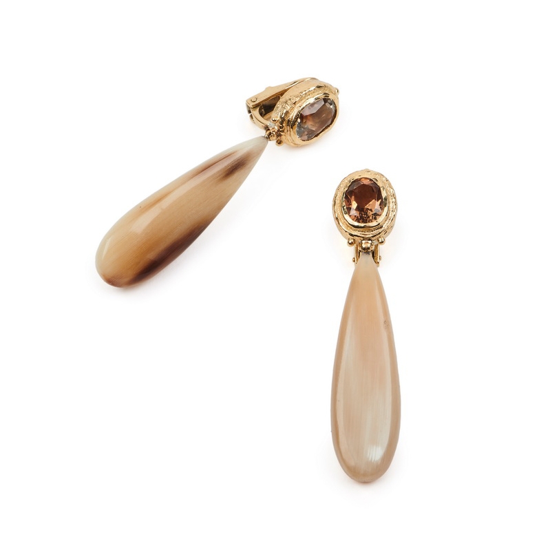 Cognac Quartz and Horn Dangle Earrings E-1686-15065_Fac_Brn_Topaz_Horn_Dangle_Earrings.jpg