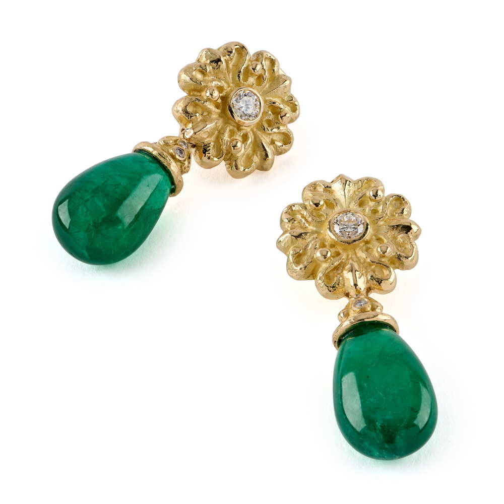 Medium "Laura" Earrings with Emerald Drops