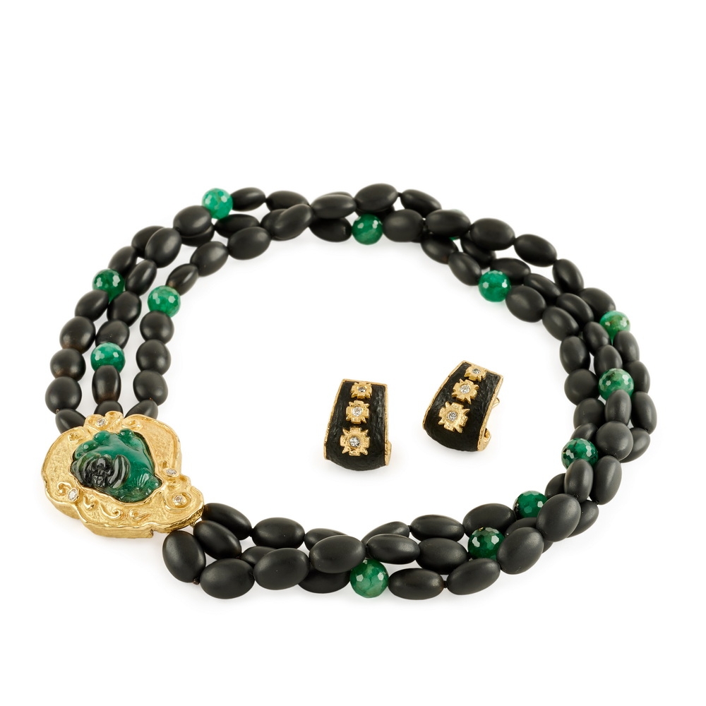 Onyx and Emerald Bead Necklace with Carved Emerald and Diamond Clasp N-1476-15247_E-1324_Blk_Onyx_and_Fac_Emerald_Bead_Neck_with_Crvd_Emerald_and_Dia_Clasp_Med_Diez_Loop_Ear_in_Jet_and_Dia.jpg