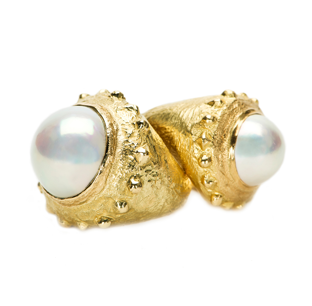 "Dots & Diamonds" Rings with Mobe Pearl